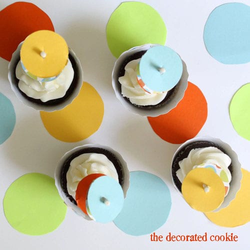 wm.cupcake_dots7