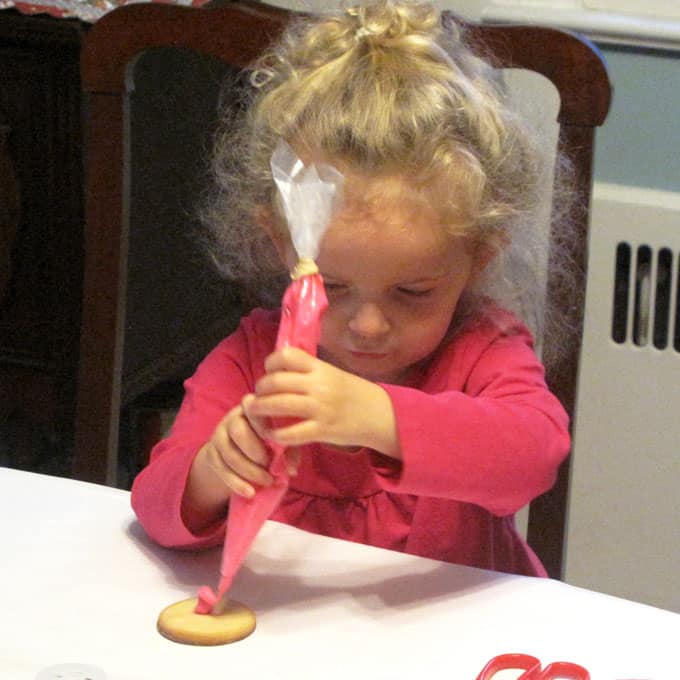 how to host a cookie decorating party for kids