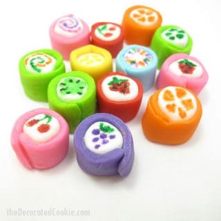 Marshmallow Japanese candy -- mini marshmallows dressed up to look like ...