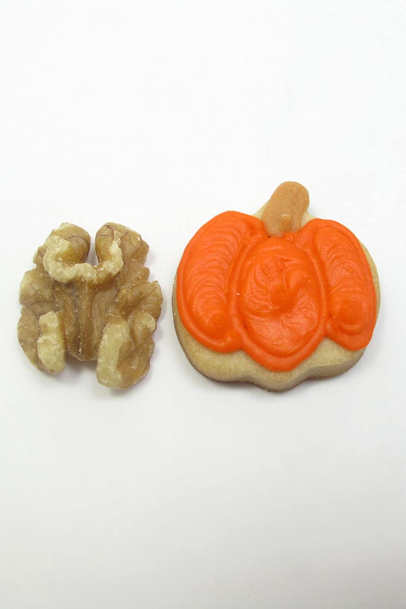 mini pumpkin cookie