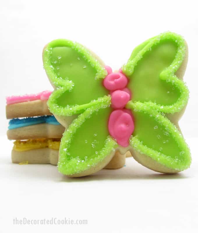 how to decorate butterfly cookies for Spring - the decorated cookie