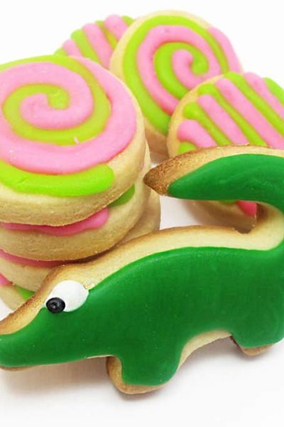 preppy cookies - how to decorate pink and green and alligator cookies