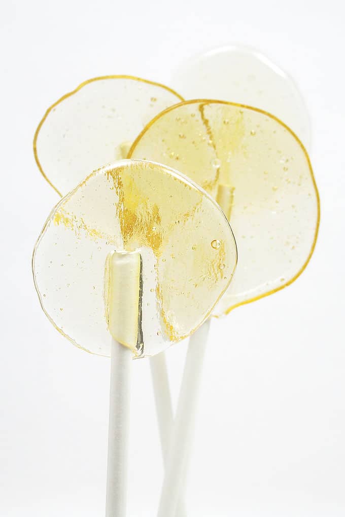 liquor lollipops -- booze-filled lollipops