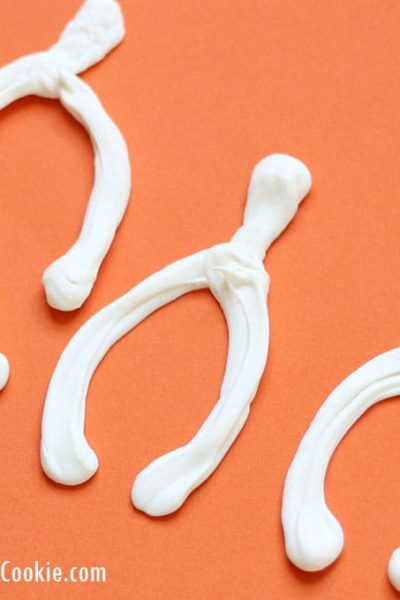 easy chocolate wishbones for Thanksgiving with video how-to