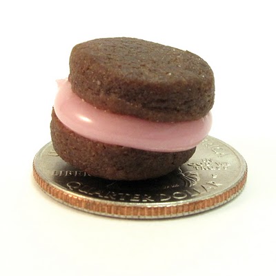 tiny chocolate sandwich cookies - the decorated cookie