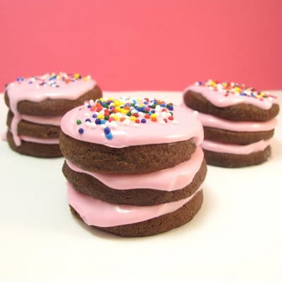 chocolate cookie stacks - the decorated cookie