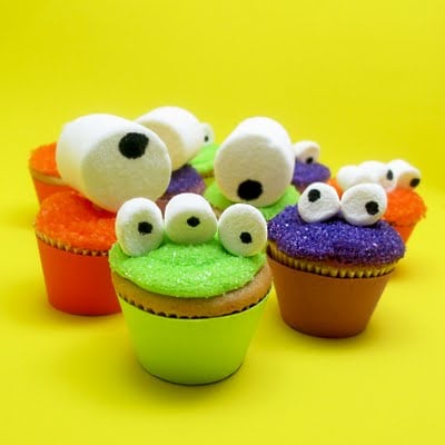 mini monster cupcakes for Halloween 