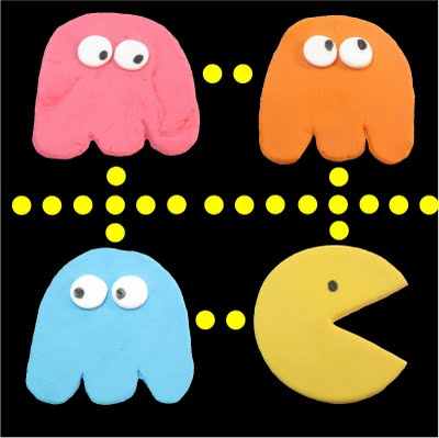 fondant PacMan toppers 