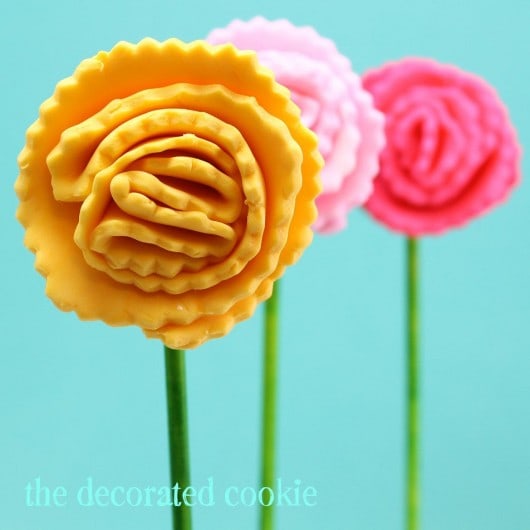 carnation flower cookies with fondant 