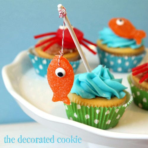 gumdrop crab and fish cupcakes