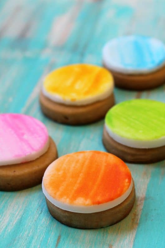 PAINTED WATERCOLOR COOKIES cookie decorating idea
