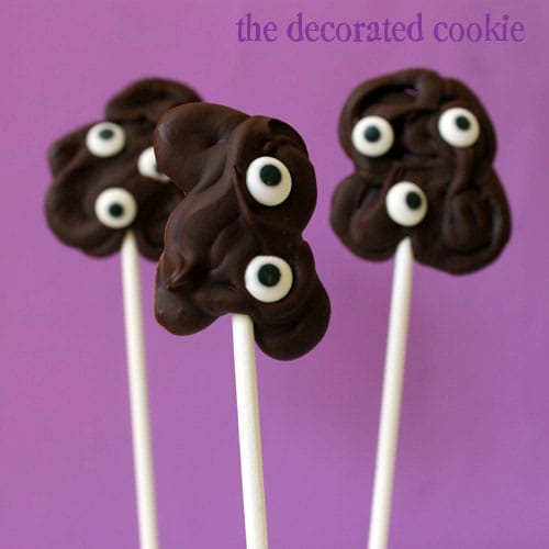 easy chocolate monster pops for Halloween 