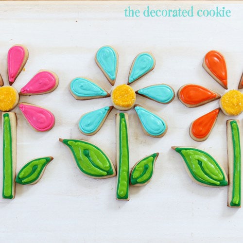 flower puzzle cookies