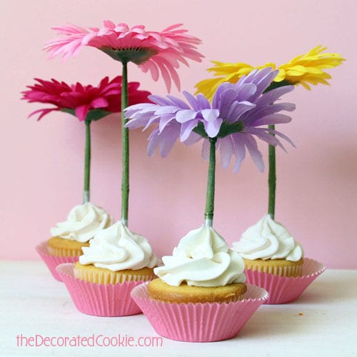 easiest ever flower cupcake toppers