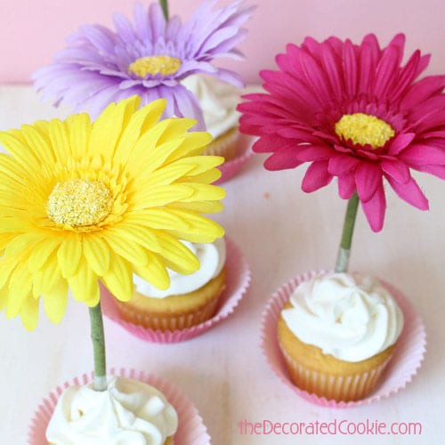 easiest ever flower cupcake toppers