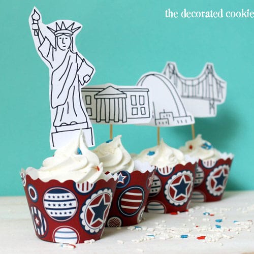 American landmarks 4th of July cupcakes with free printable 