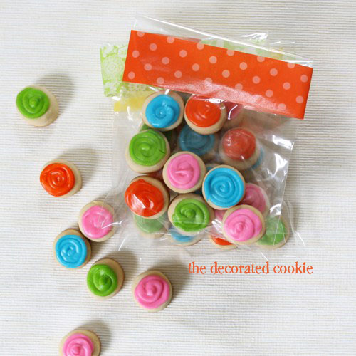 cookie snack packs - tiny decorated cookies with packaging 