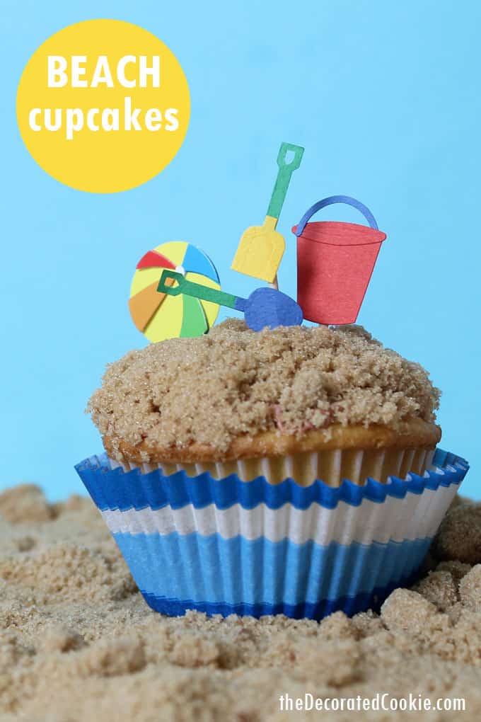 EASY summer dessert idea: Beach cupcakes for Summer parties, beach parties, BBQ, 4th of July 