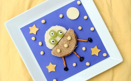 UFO sandwiches - fun lunch for kids 