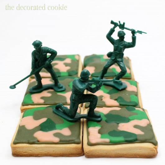 camouflage cookies 