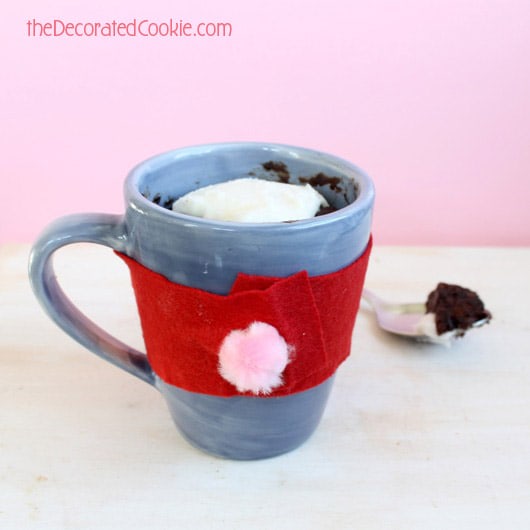 chocolate cake in a mug AND a quick mug cozy