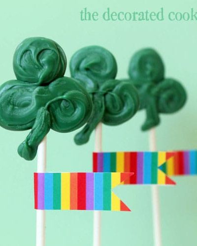 St. Patrick's Day candy pops