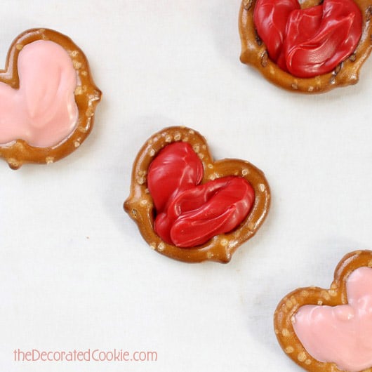 chocolate pretzel heart pops for Valentine's Day 