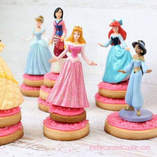 pink princess pedestal cookies 