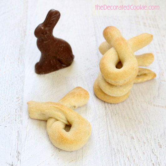 bunny breadsticks for Easter -- EASY 