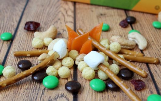 "Campfire" trail mix 