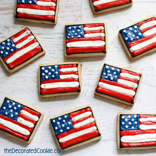how to make American flag cookies - 4th of July or Memorial Day 