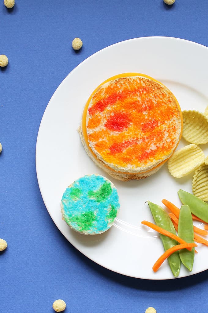 PAINTED PLANET SANDWICH -- Paint bread with milk to make colorful sandwiches, a fun lunch idea for kids or for Earth Day.