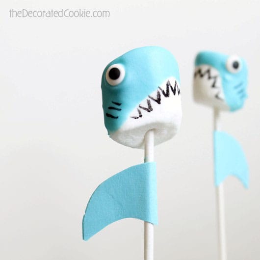 shark marshmallow pops for shark week 