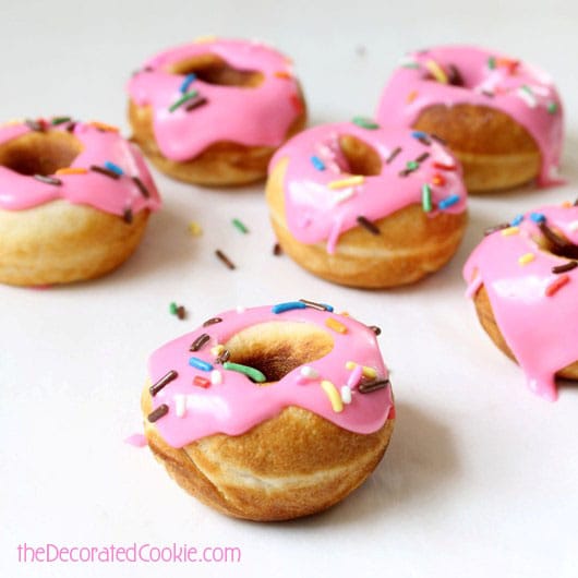 how to make biscuit "doughnuts" in the Babycakes Donut Maker