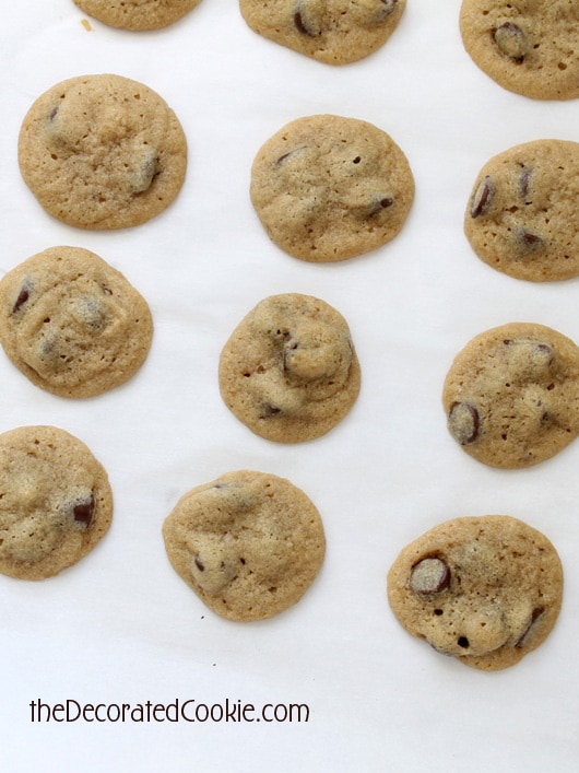 easy-to-make MINI chocolate chip cookies