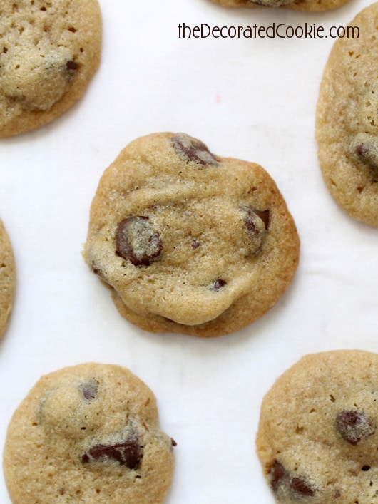 easy-to-make MINI chocolate chip cookies