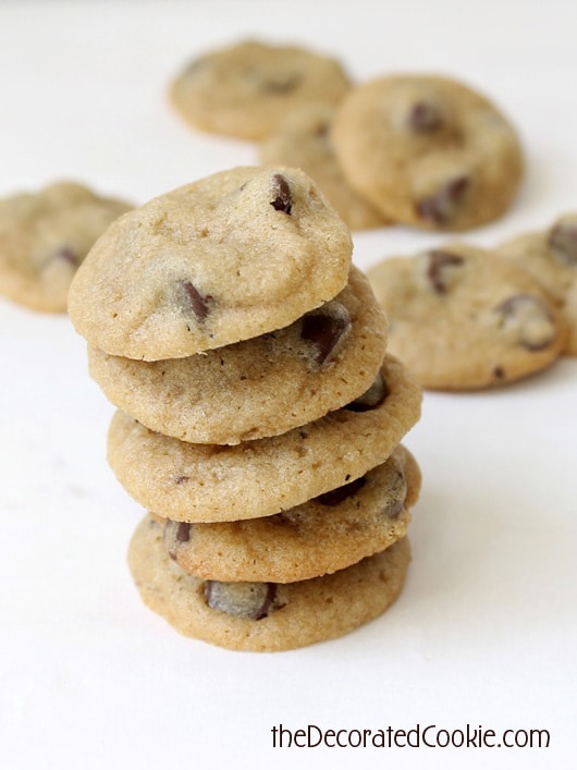 easy-to-make MINI chocolate chip cookies