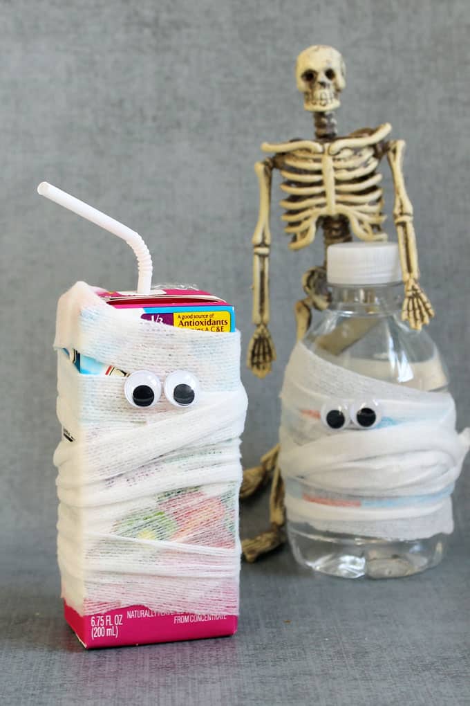 Healthy Halloween treats and snacks: Mummy wrapped drinks 