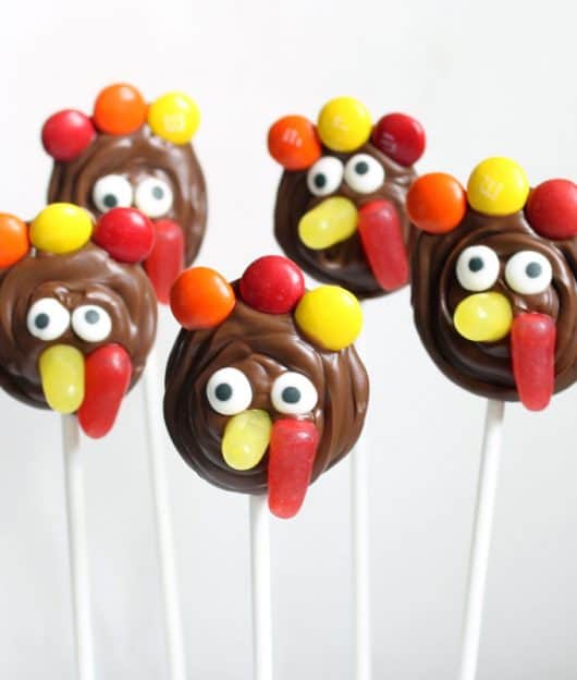 CHOCOLATE TURKEY POPS: Fun candy idea for Thanksgiving