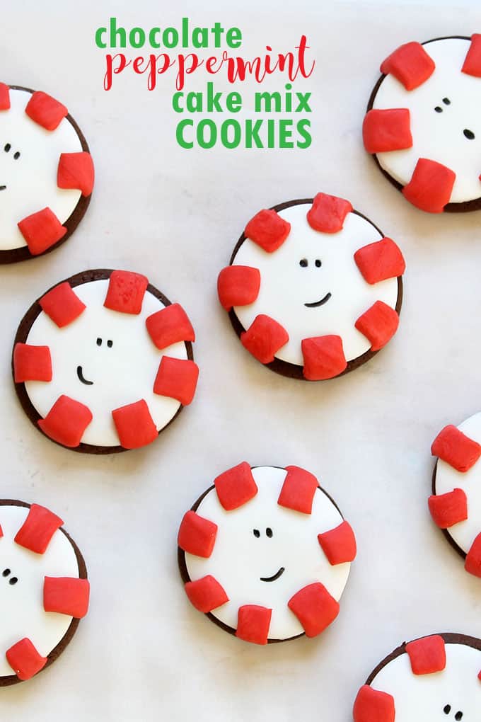 Adorable CHOCOLATE PEPPERMINT COOKIES from cake mix with fondant for a fun, clever decorated Christmas cookie idea. Just like the candy. #peppermint #cakemixcookies #chocolatecookies #christmascookies #fondant #cookiedecorating 
