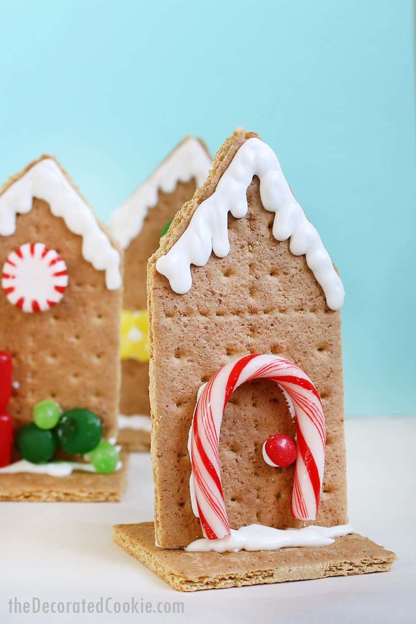 graham cracker gingerbread house 