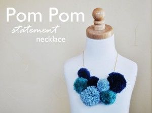 pompom-necklace
