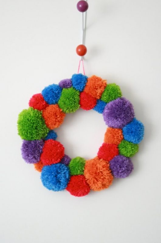 pompom-wreath