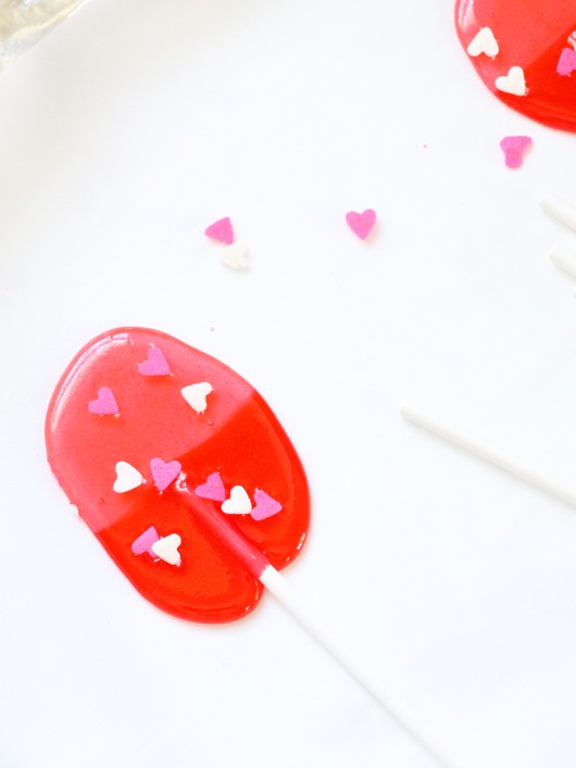 EASY Jolly Rancher Valentine's Day lollipops