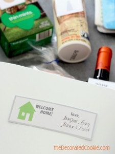 Traditional HOUSEWARMING GIFT IDEA with a free printable