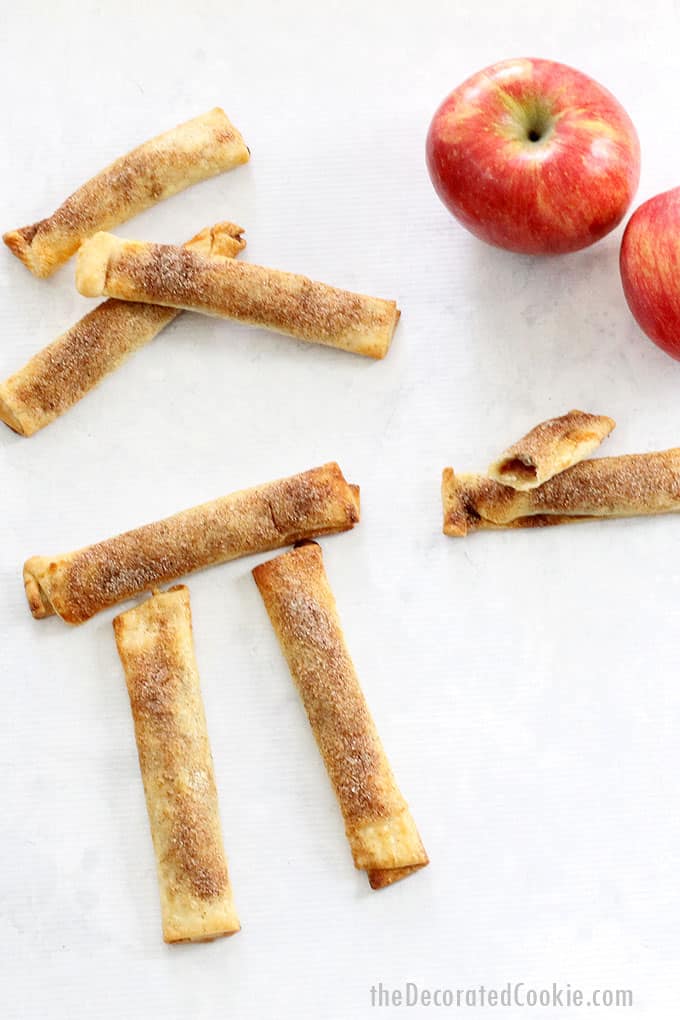 PI DAY APPLE PIE STICKS -- fun food ideas for Pi day on March 14th. Easy dessert for classroom parties and fellow math lovers.