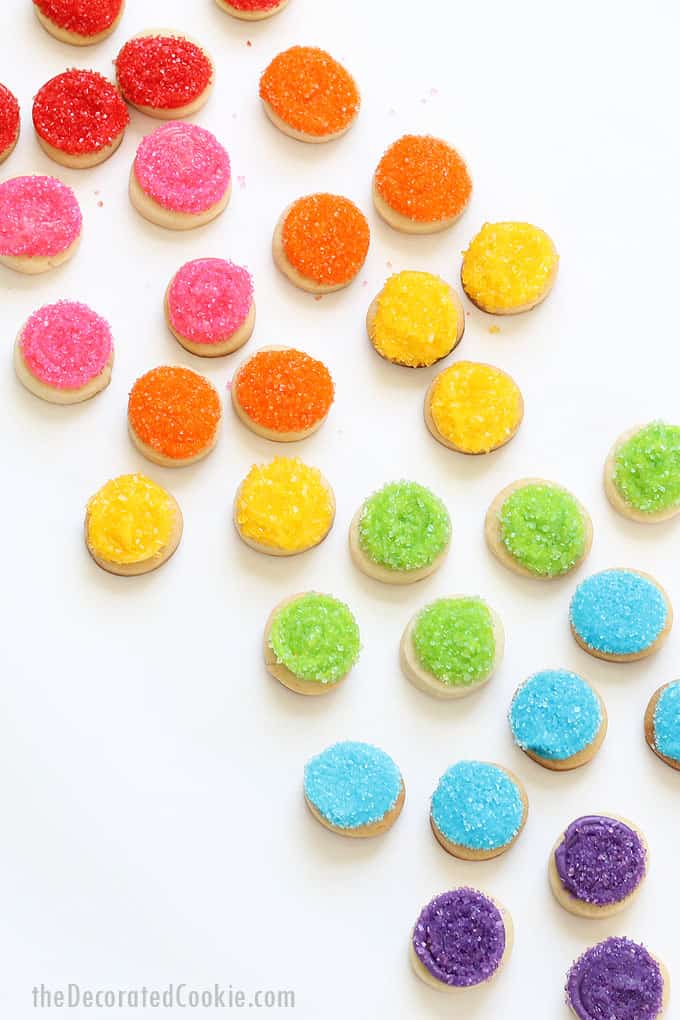 RAINBOW COOKIE BITES --packaged in a mason jar. Cute, colorful fun food idea for a rainbow party or unicorn party. Or for St. Patrick's Day. 