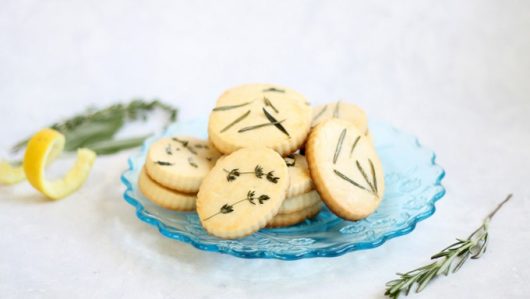 lemon herb shortbread cookies