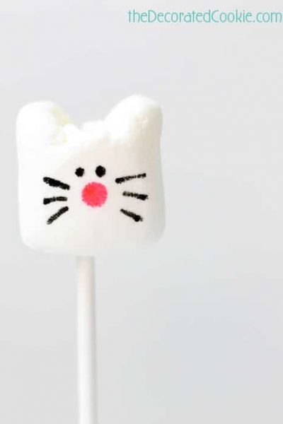 simple cat marshmallows