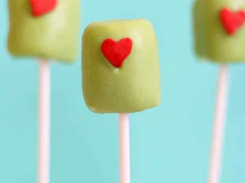 grinch cake pops